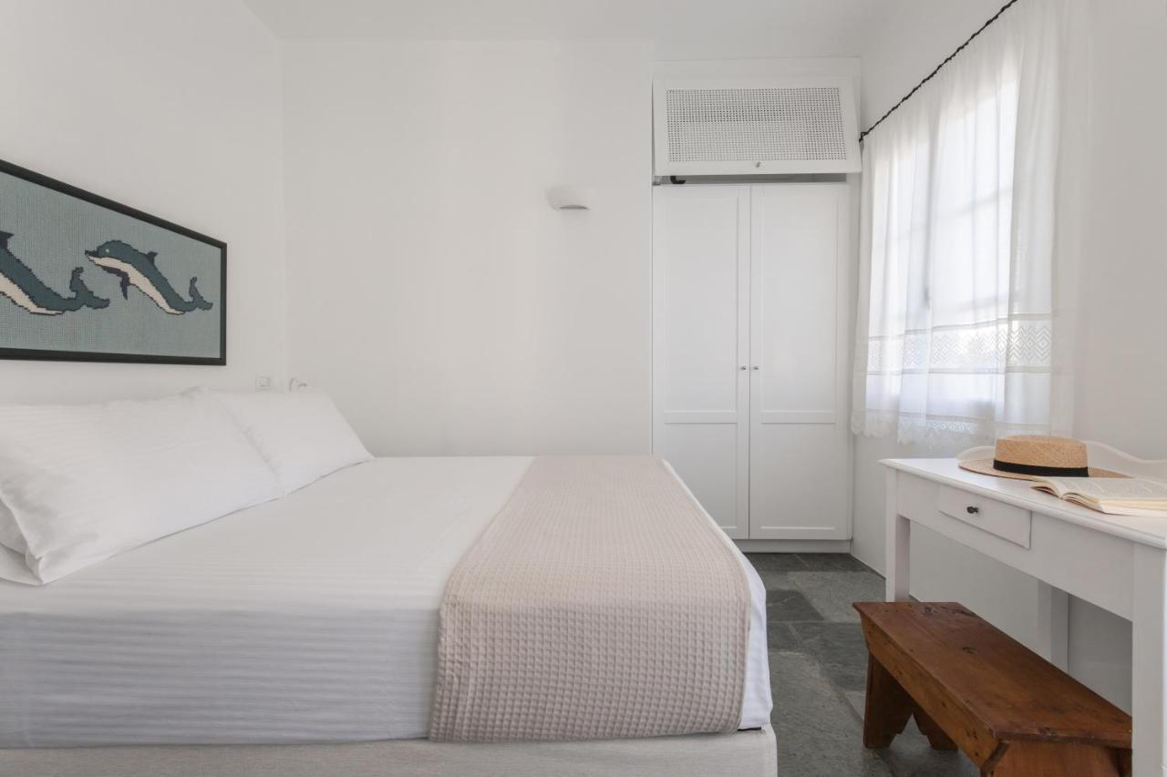 Fos Suites Лутра Экстерьер фото